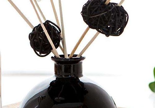 旅途芬芳 藤條香薰的攜帶規定與多重妙用